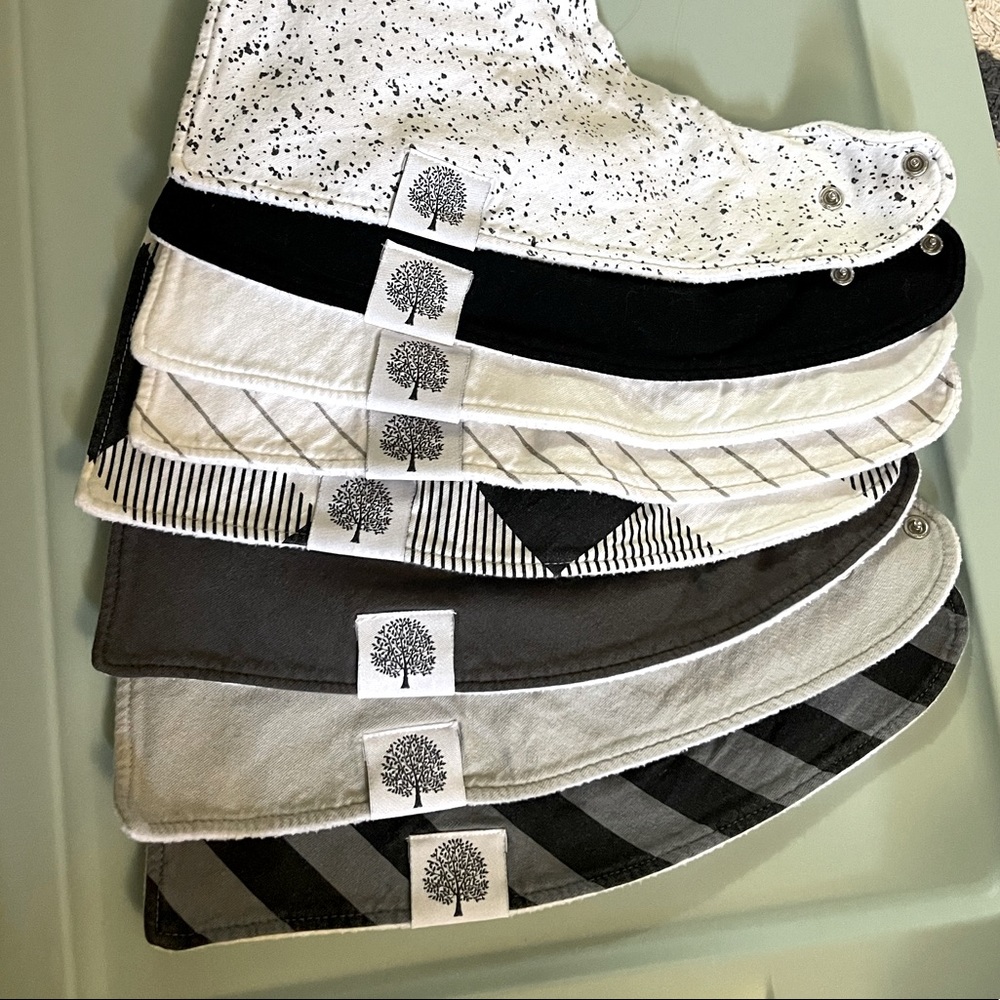 Parker baby bandana bibs